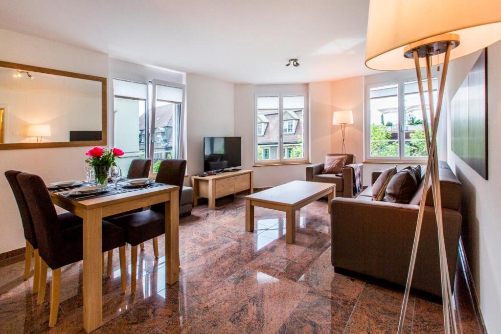 Nest - Stampfenbachstrasse Apartemen